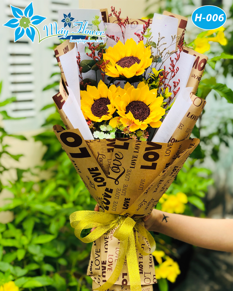 HOA TẶNG LỄ TỐT NGHIỆP TƯƠI SÁNG
